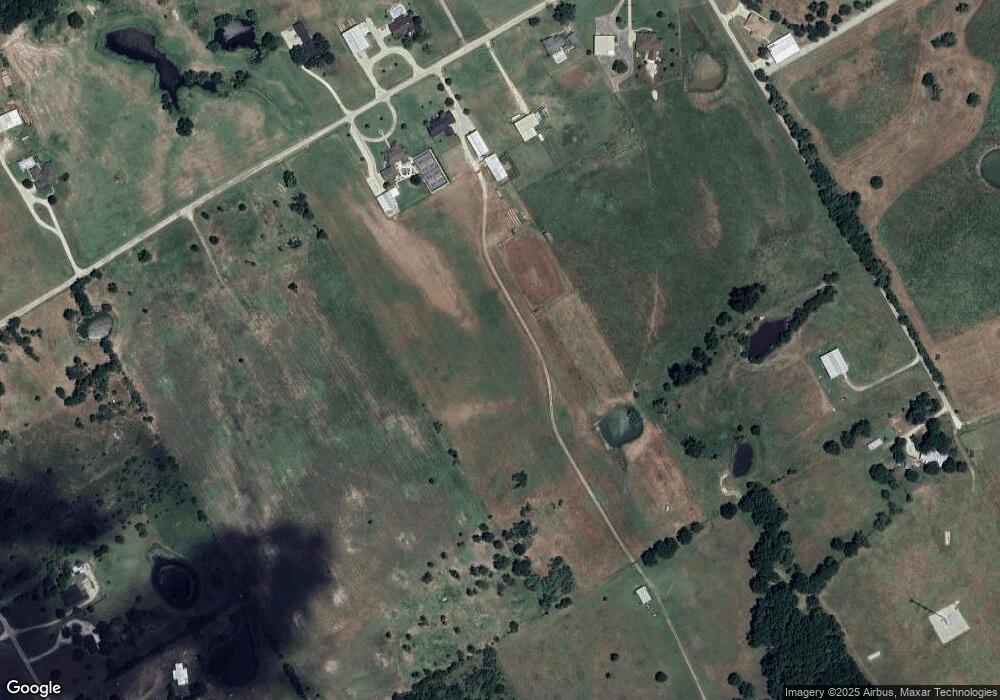 1245 Pin Oak Ln, Corsicana, TX 75110 - photo 1