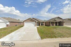 1423 Foundry Dr, Carthage, MO 64836