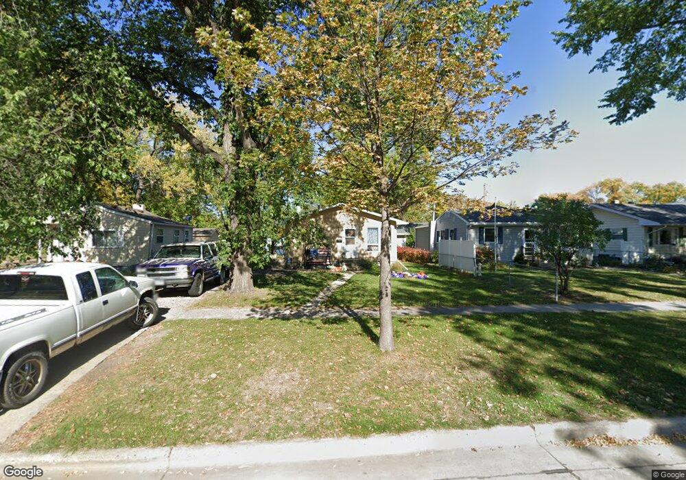 1420 10th Ave S, Grand Forks, ND 58201 - photo 1