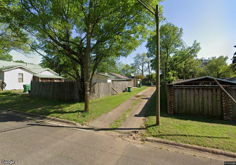 4021 Magnolia St, Texarkana, TX 75503 - photo 1