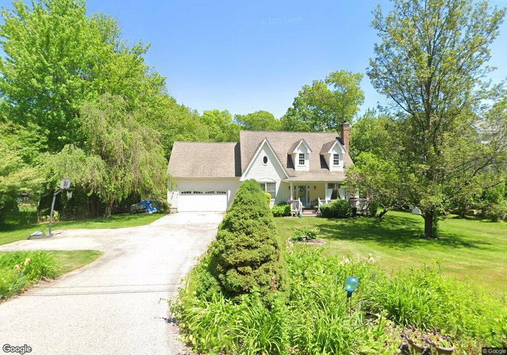 10 Hickory Ln, Westerly, RI 02891 - photo 1