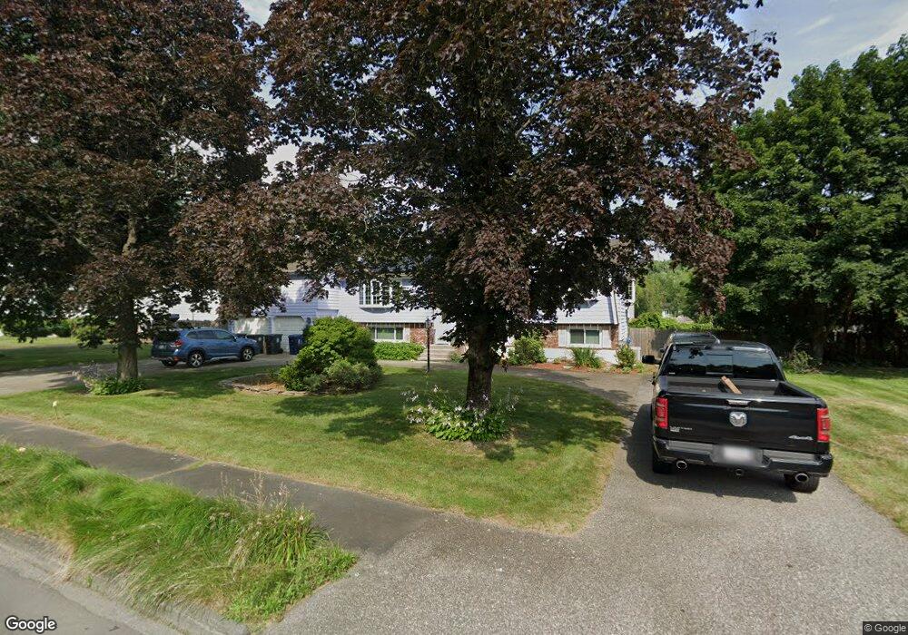 12 Ring Ave, Wilmington, MA 01887 - photo 1