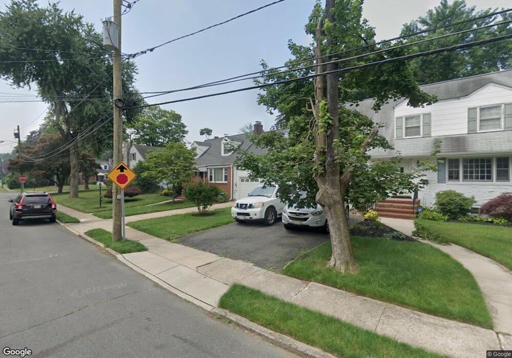 603 Maple Ave, Ewing, NJ 08618 - photo 1