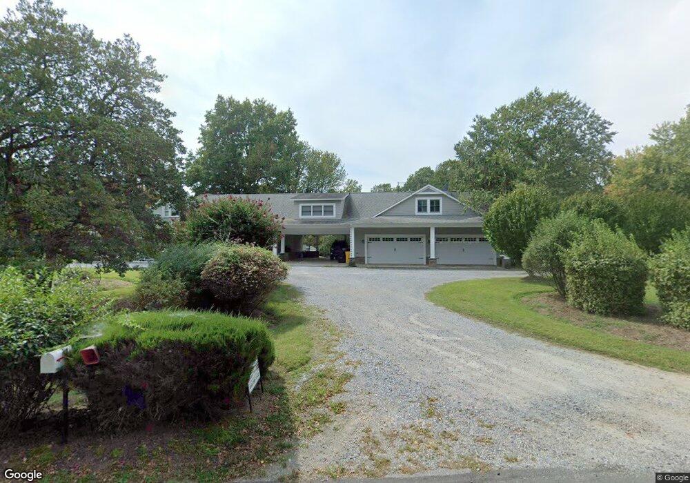 4068 Honeysuckle Dr, Edgewater, MD 21037 - photo 1