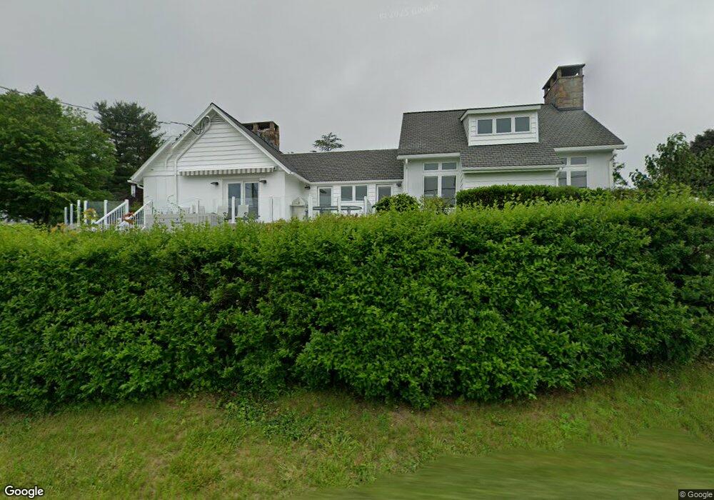 6072 Vera Cruz Rd, Emmaus, PA 18049 - photo 1