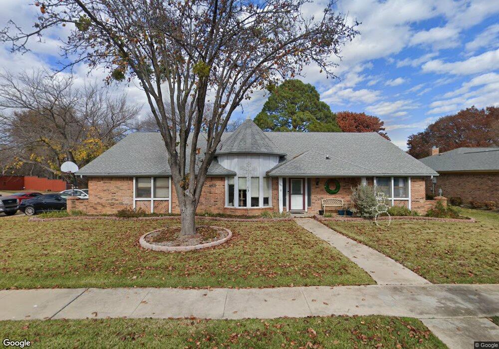 1101 Michael Sean Dr, Bedford, TX 76021 - photo 1