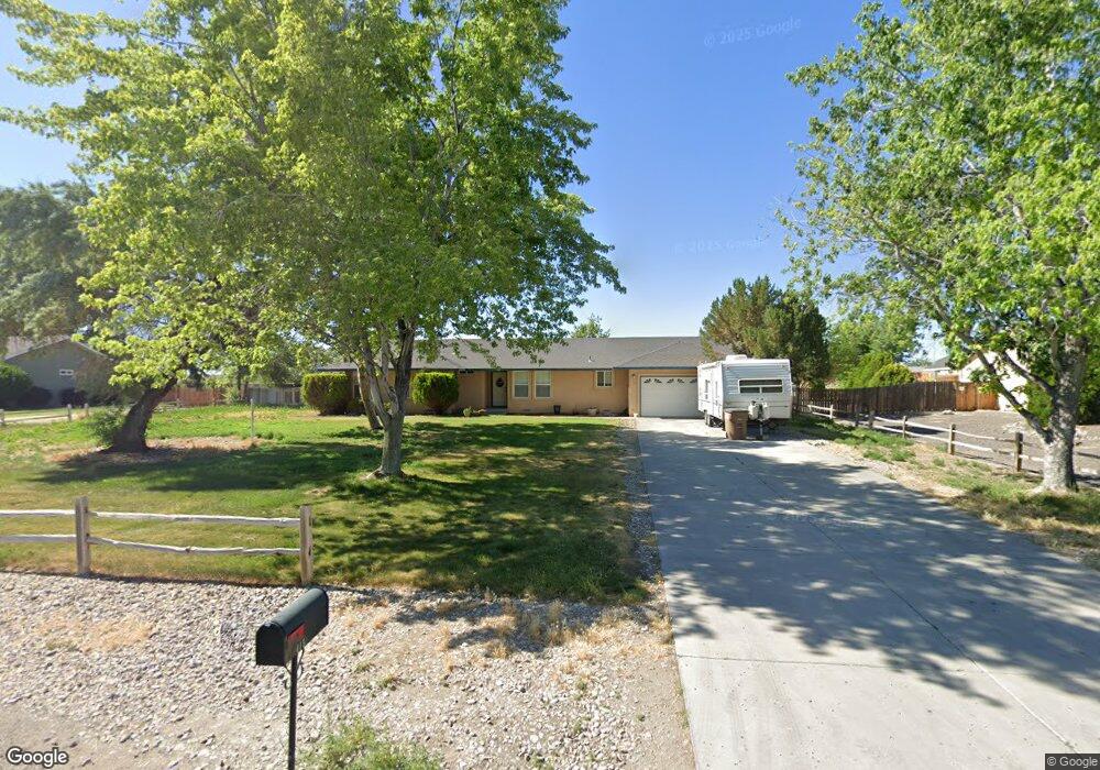 415 Hunter Park Way, Fallon, NV 89406 - photo 1