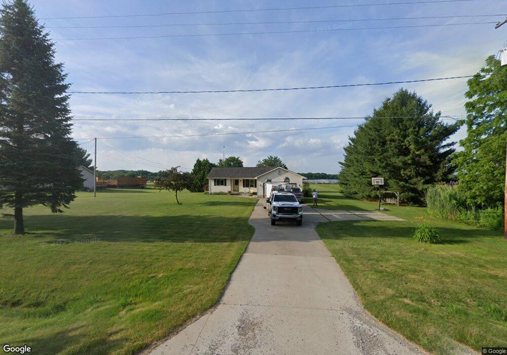 7276 E Coldwater Rd, Davison, MI 48423 - photo 1