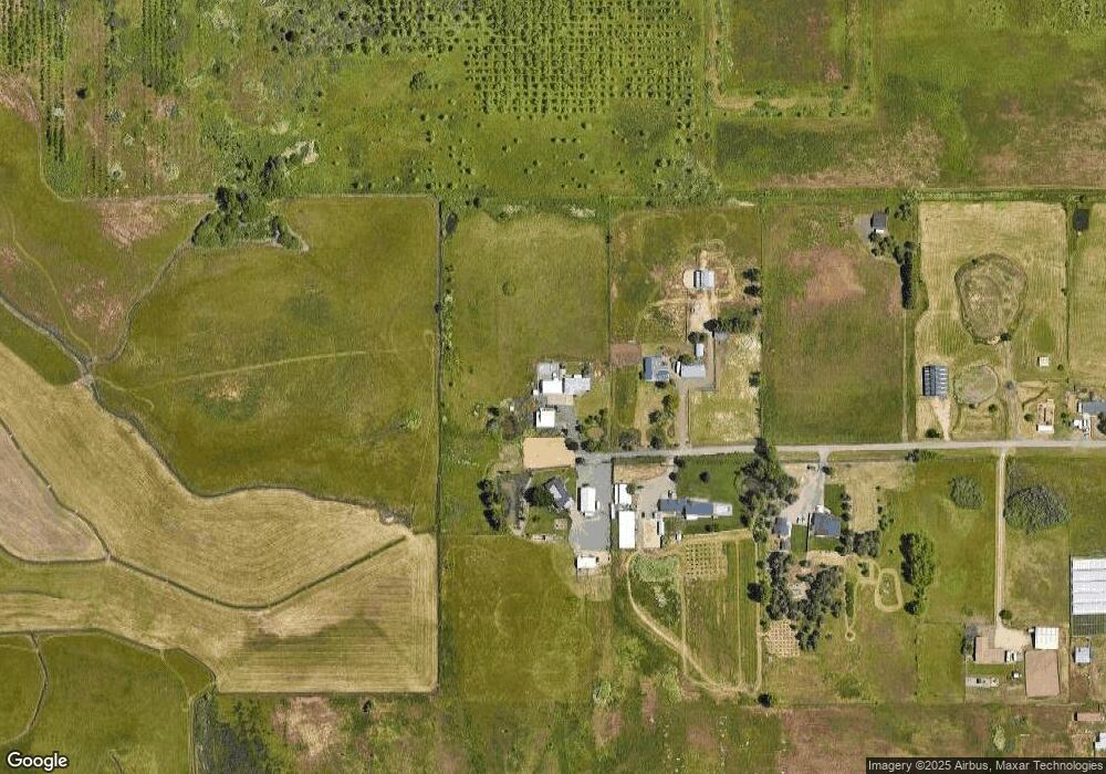 5735 Mcloughlin Dr, Central Point, OR 97502 - photo 1