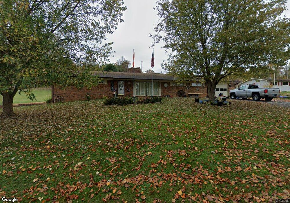 132 Barnes St, Fall Branch, TN 37656 - photo 1
