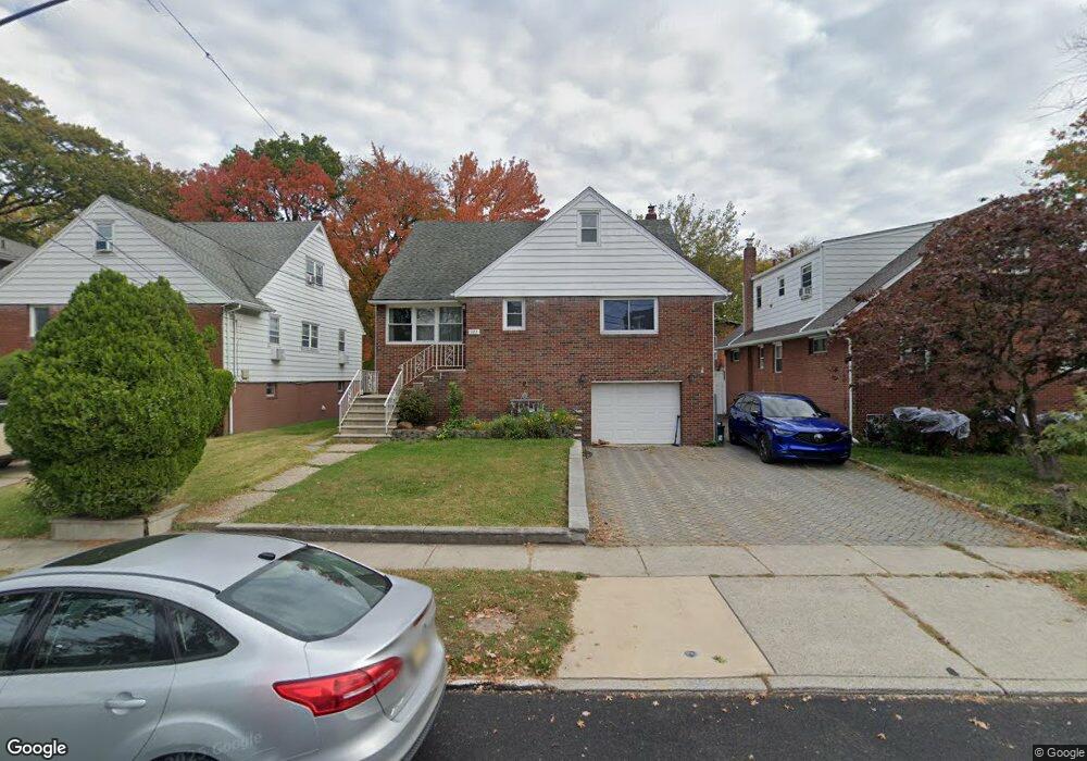 723 Clark Ave unit 2, Ridgefield, NJ 07657 - photo 1