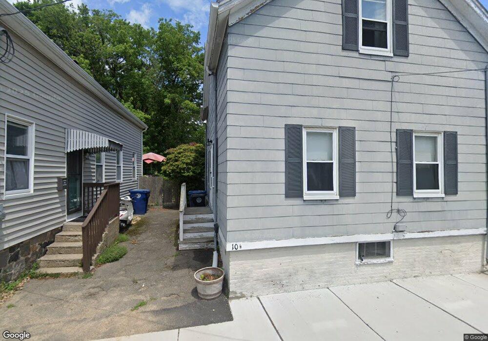 10 1/2 Webb St, Salem, MA 01970 - photo 1