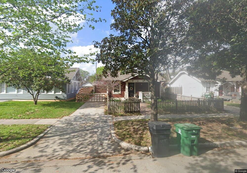 803 Peddie St, Houston, TX 77008 - photo 1