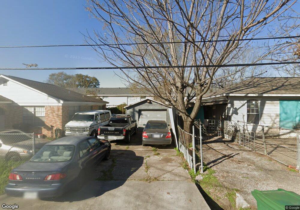 611 W Cavalcade St, Houston, TX 77009 - photo 1