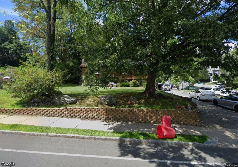 217 Russell St, Woburn, MA 01801 - photo 1