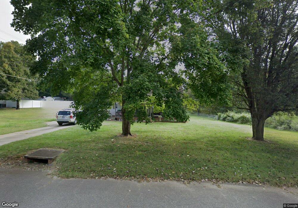 139 Birchwood Rd, Statesville, NC 28625 - photo 1