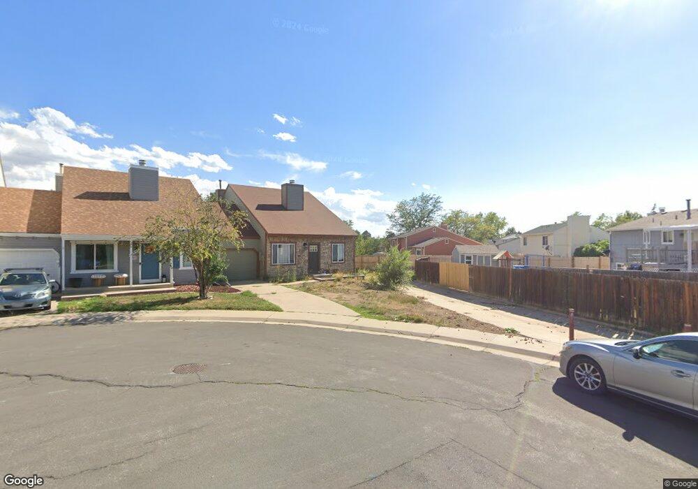 19451 E Milan Cir, Aurora, CO 80013 - photo 1