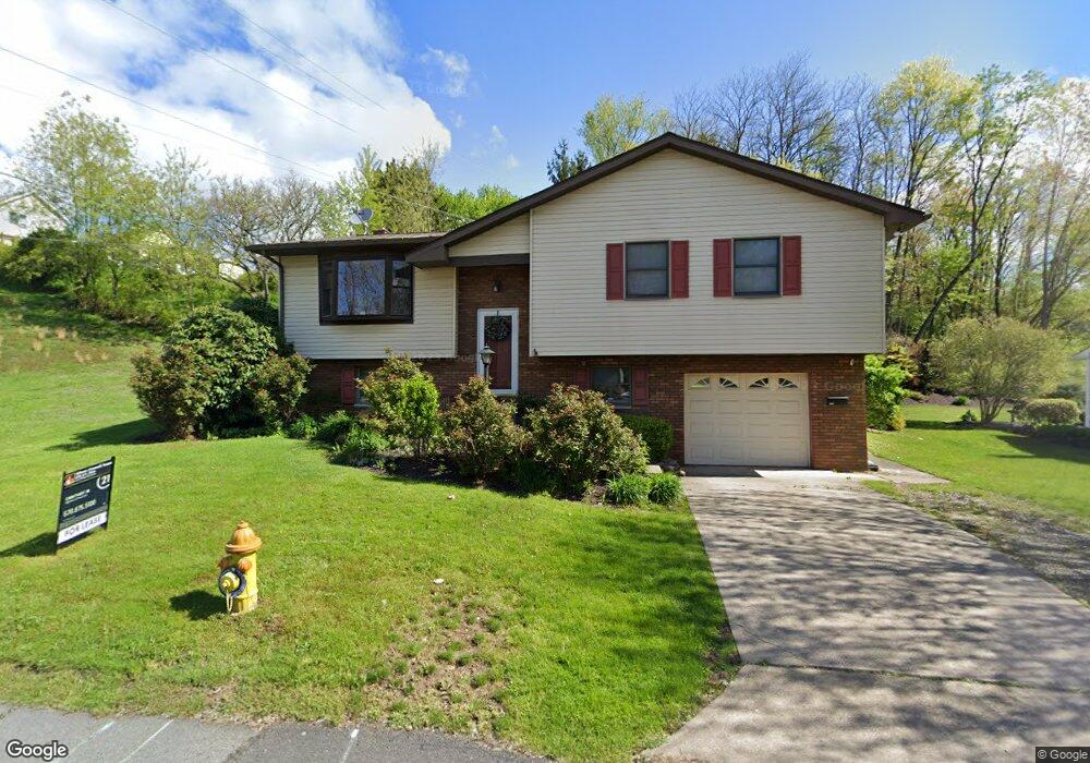 113 Holden St, Dupont, PA 18641 - photo 1