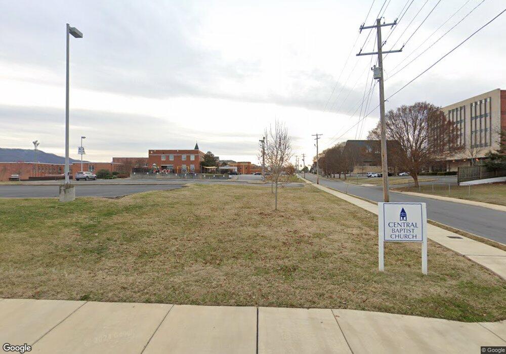 305 Welbourne St, Johnson City, TN 37601 - photo 1