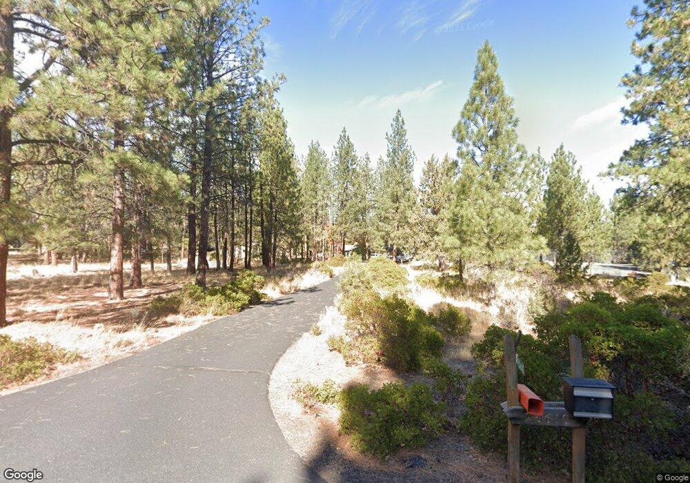 20610 Coventry Cir, Bend, OR 97702 - photo 1