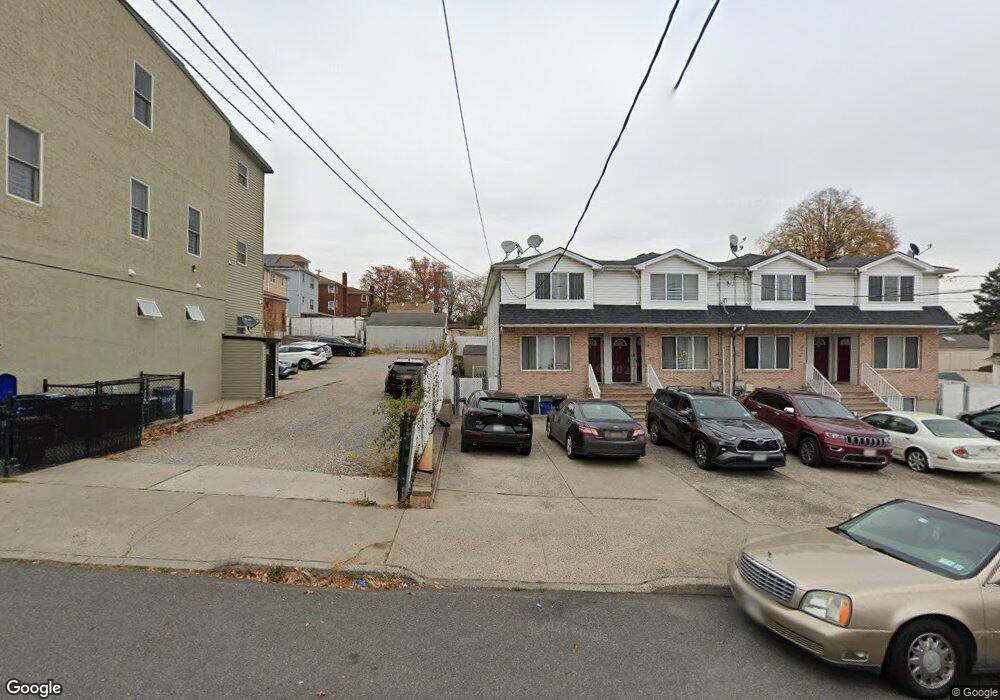 17 Ocean Ave, Staten Island, NY 10305 - photo 1