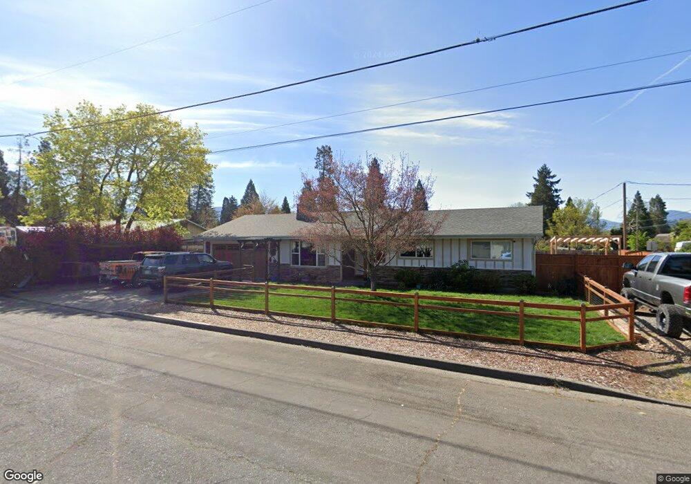 1615 SW K St, Grants Pass, OR 97526 - photo 1