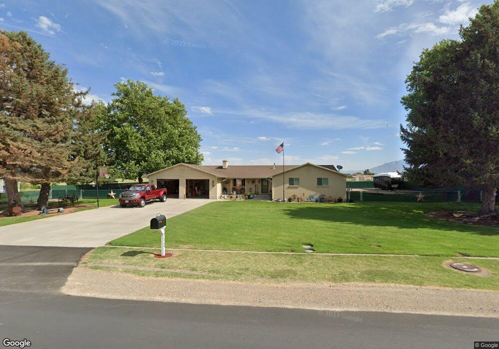 5712 W 4200 S, Hooper, UT 84315 - photo 1