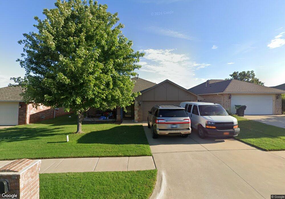 1013 Eagle Cliff Dr, Norman, OK 73072 - photo 1