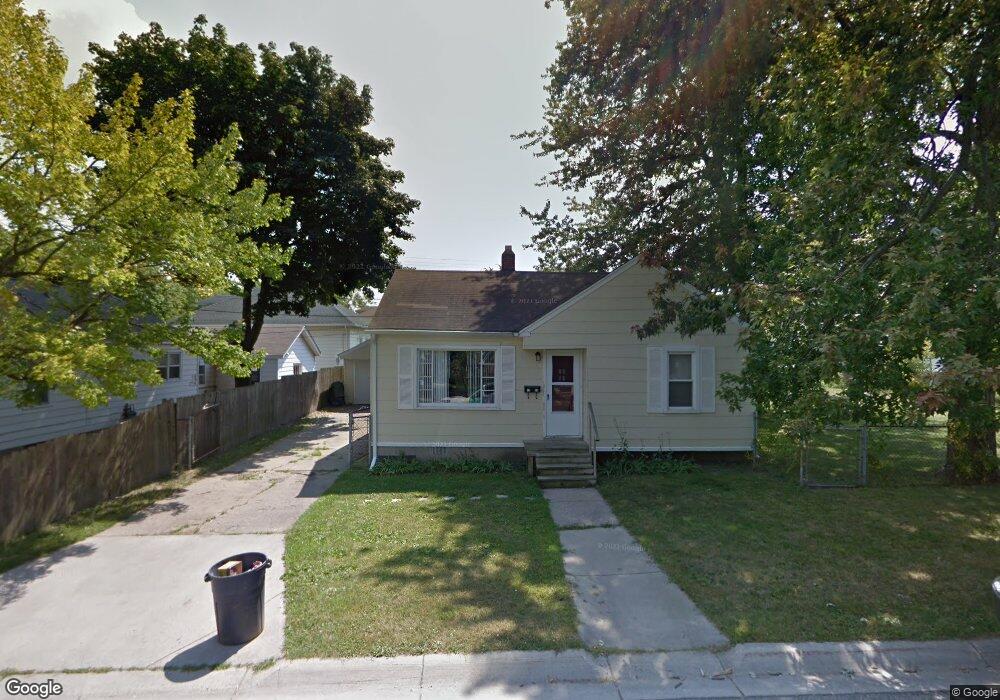 1208 Wells St, Port Huron, MI 48060 - photo 1