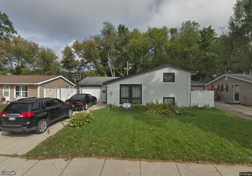 162 Sioux Ave, Carpentersville, IL 60110 - photo 1