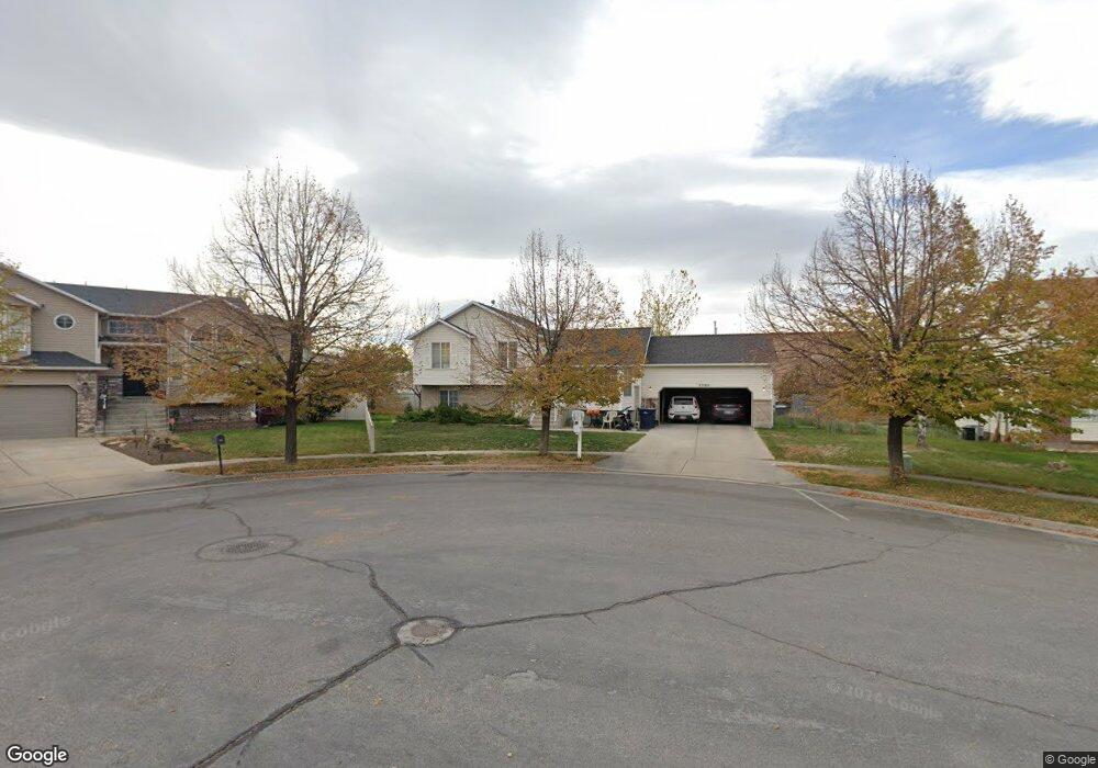 2204 S 1600 W, Woods Cross, UT 84087 - photo 1