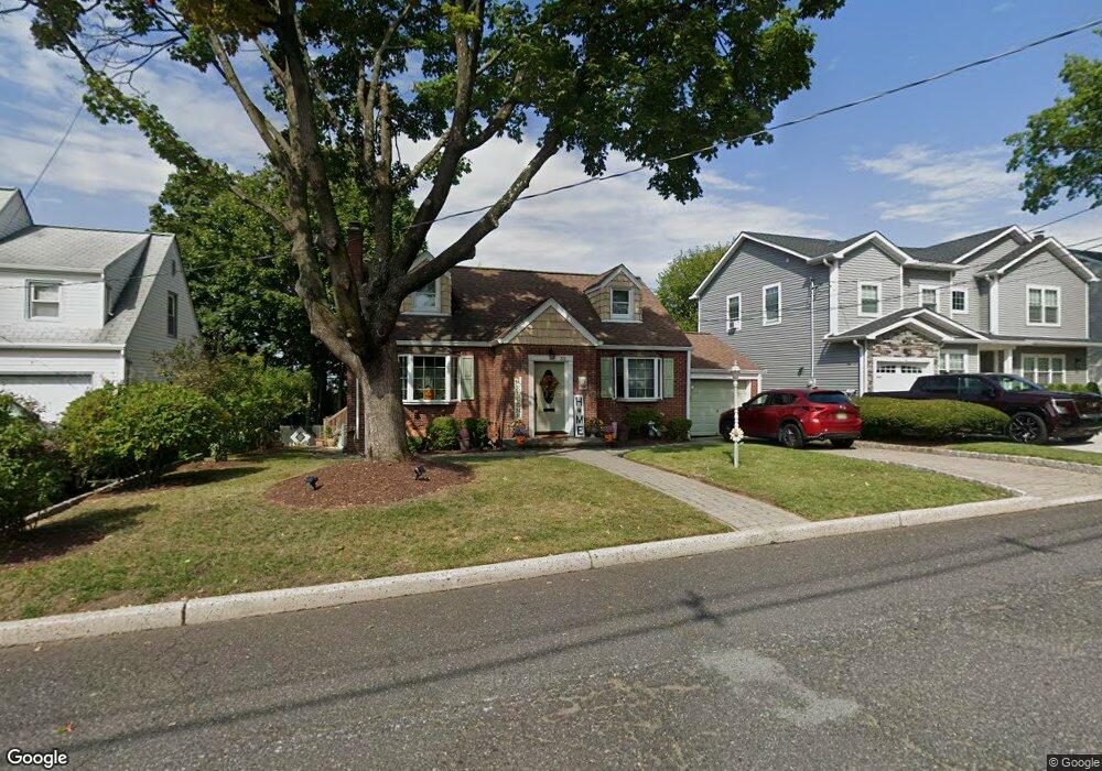 55 Oak Grove Ave, Hasbrouck Heights, NJ 07604 - photo 1