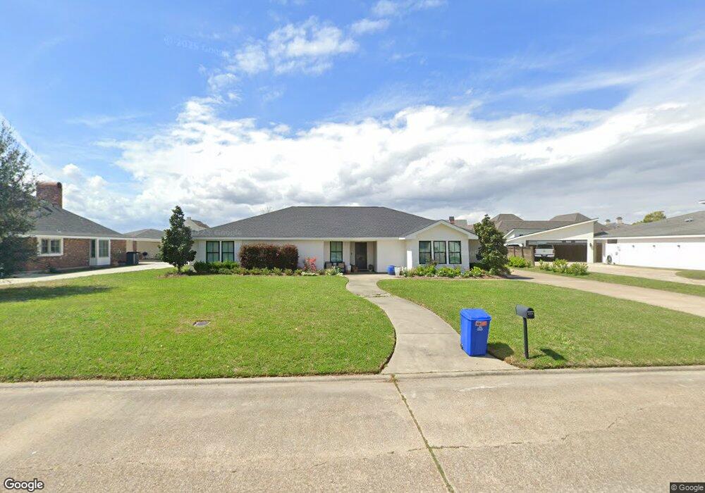 2024 Charvais Dr, Lake Charles, LA 70601 - photo 1