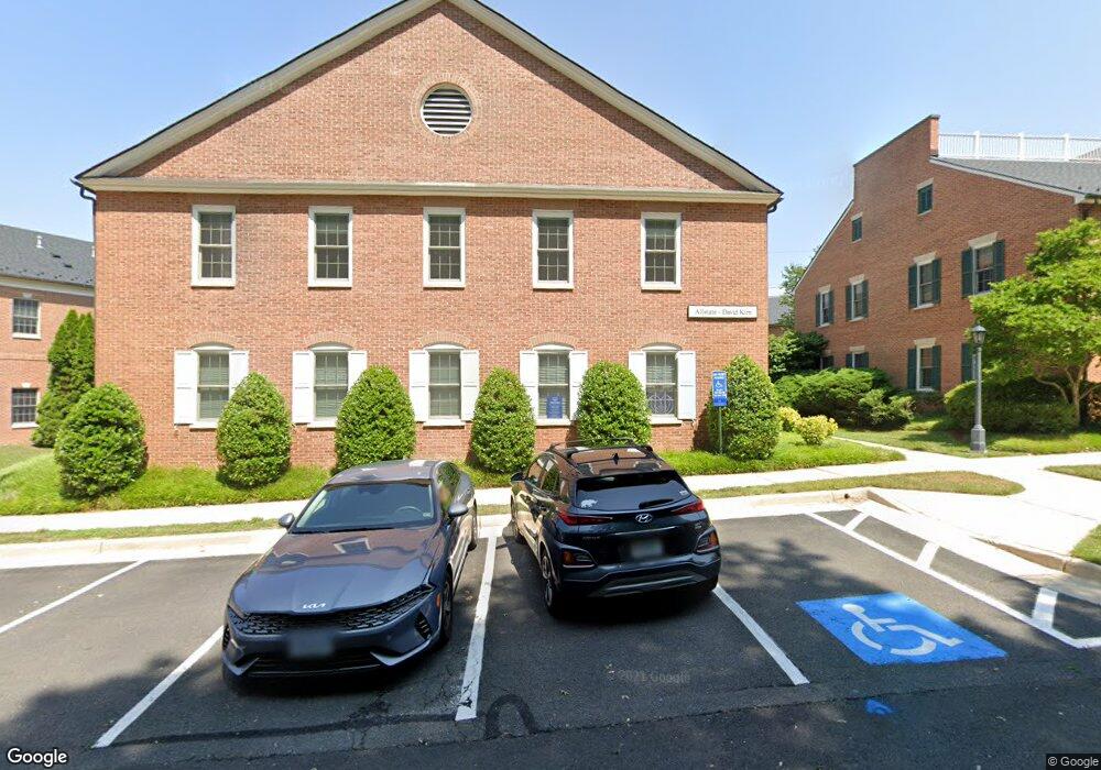 10521 Braddock Rd, Fairfax, VA 22032 - photo 1