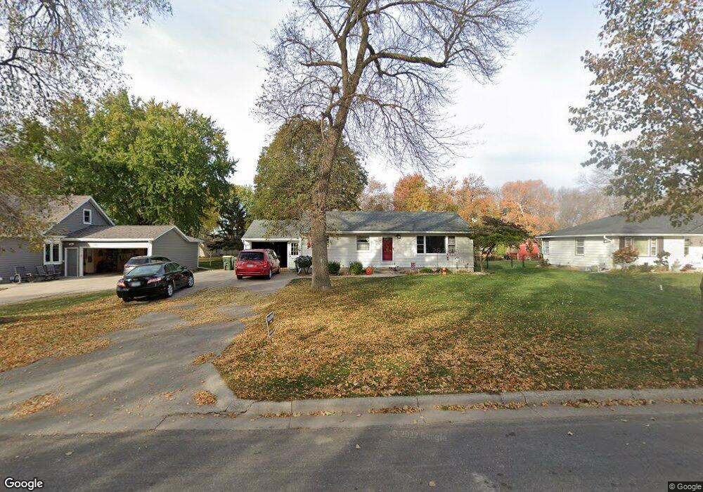 728 17th St SW, Willmar, MN 56201 - photo 1