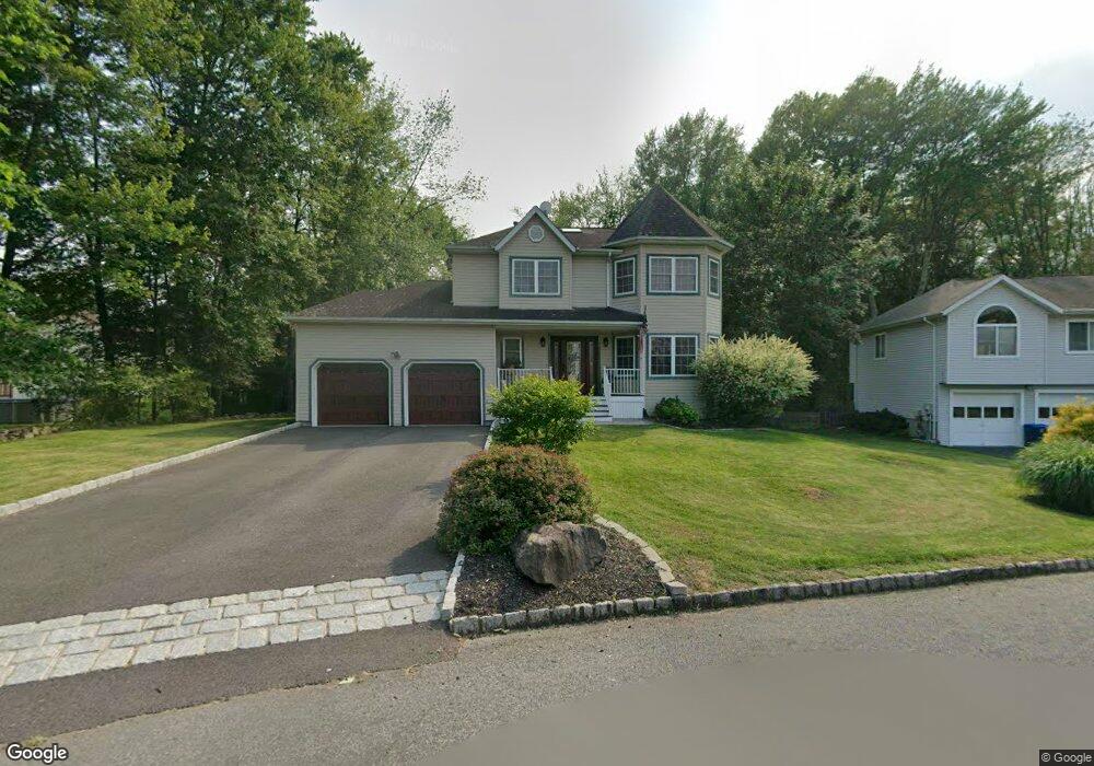 2 Lanram Rd, Tappan, NY 10983 - photo 1