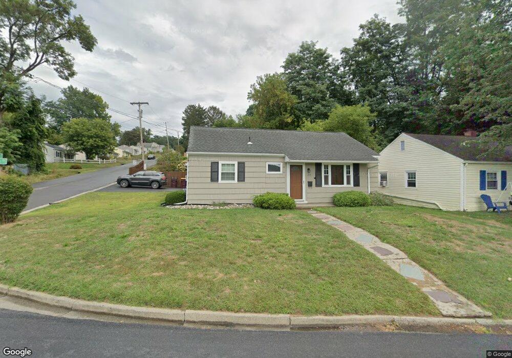 235 Lakeshore Dr, Rensselaer, NY 12144 - photo 1