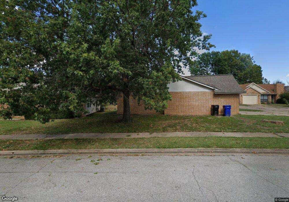 1610 W Gary St, Broken Arrow, OK 74012 - photo 1