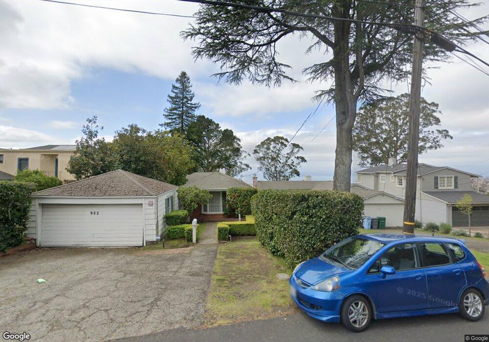 984 Creston Rd, Berkeley, CA 94708 - photo 1