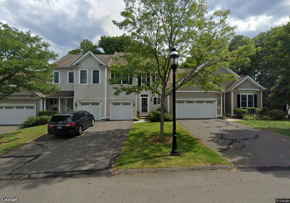 137 Sterling Dr, Newington, CT 06111 - photo 1