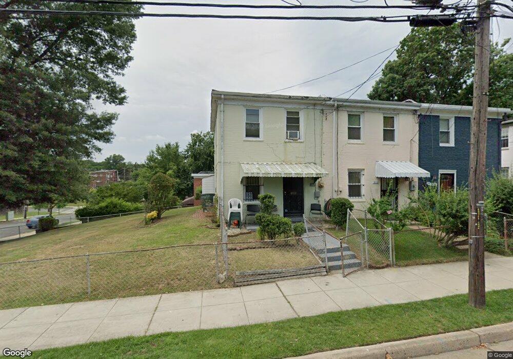 200 56th St NE, Washington, DC 20019 - photo 1