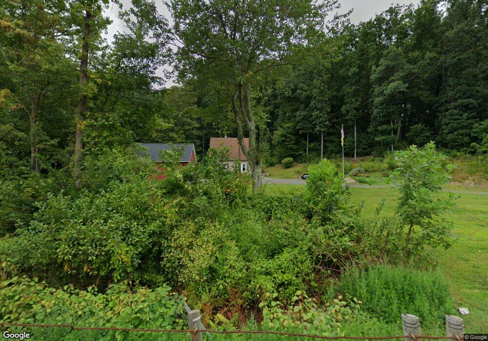 840 Middlebury Rd, Middlebury, CT 06762 - photo 1