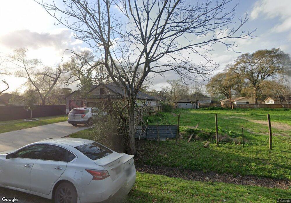 956 Junell, Houston, TX 77088 - photo 1