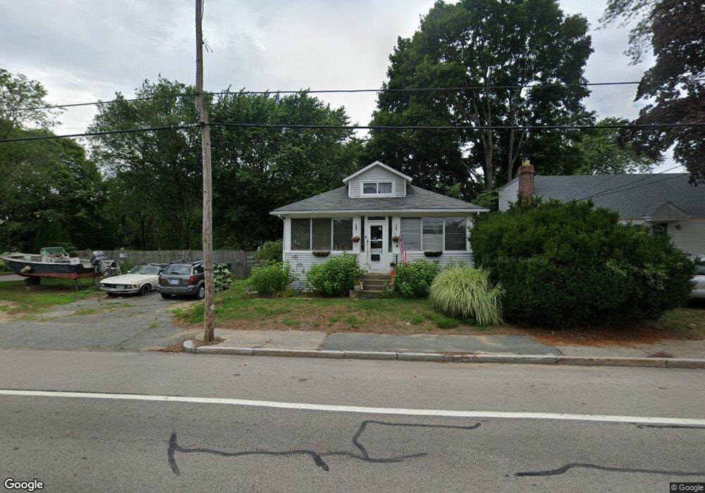 1353 W Shore Rd, Warwick, RI 02889 - photo 1