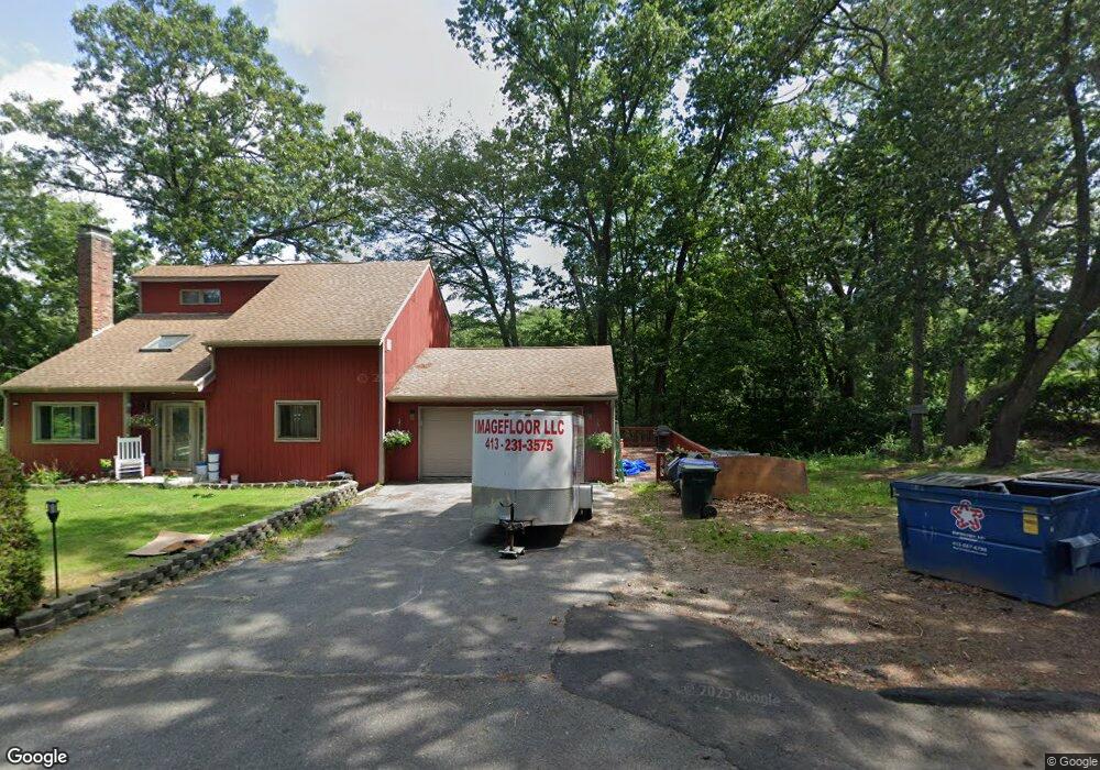 8 Undine Cir, Springfield, MA 01109 - photo 1