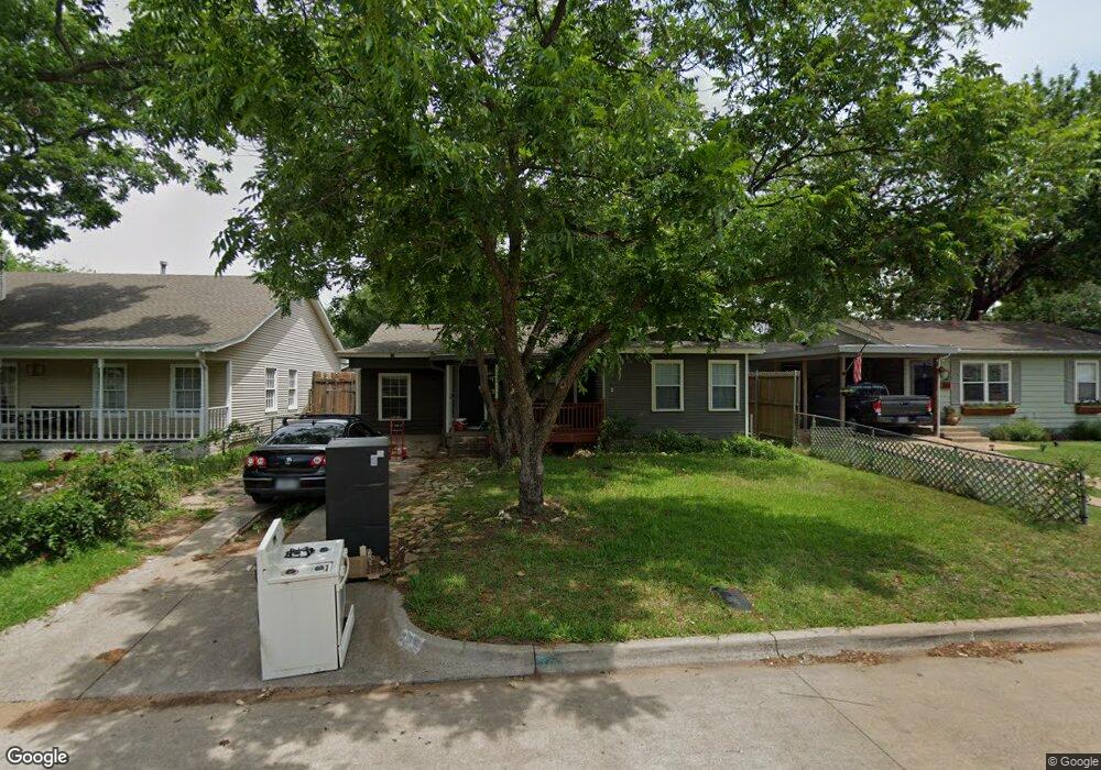 236 Elm St, Hurst, TX 76053 - photo 1