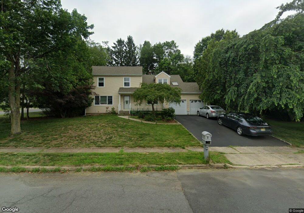2 Holder Rd, Kendall Park, NJ 08824 - photo 1