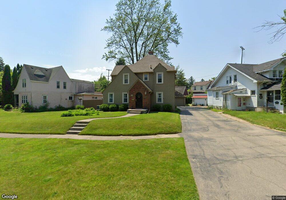 709 Dougherty Place, Flint, MI 48504 - photo 1