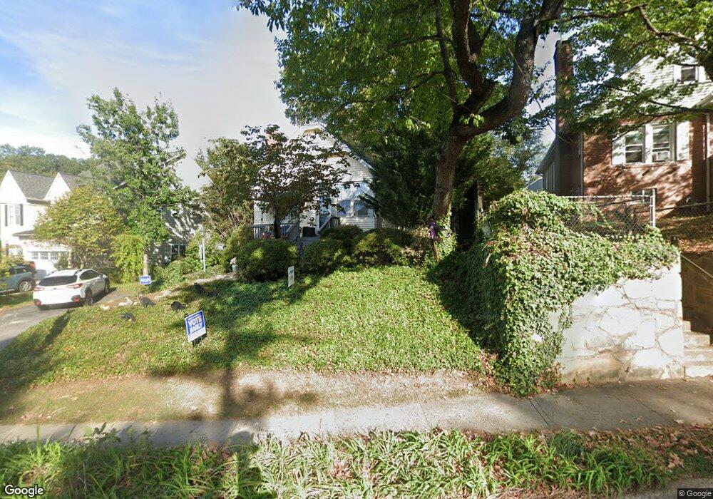 1607 N Roosevelt St, Arlington, VA 22205 - photo 1