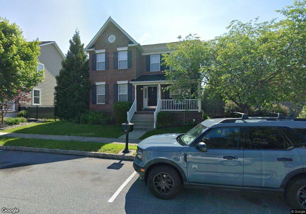 1101 Berkeley Dr, Pennsburg, PA 18073 - photo 1